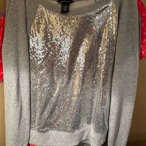Moda International medium w/sequin front gray top